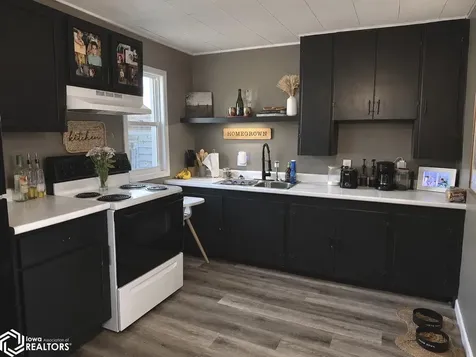 712 S 13th Street Burlington IA 52601
