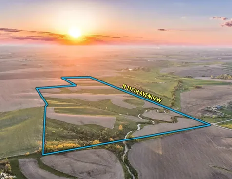 N 115th Avenue Newton IA 50208