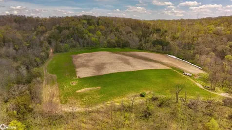 38346 Cherry Valley Road Guttenberg IA 52052