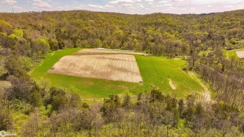 38346 Cherry Valley Road Guttenberg IA 52052