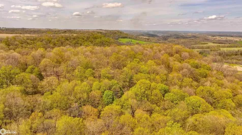38346 Cherry Valley Road Guttenberg IA 52052