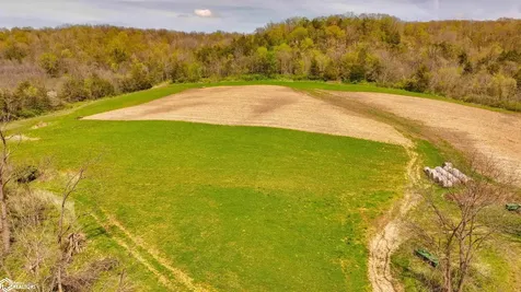 38346 Cherry Valley Road Guttenberg IA 52052