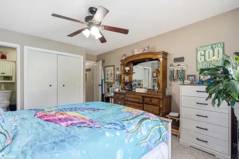 12002 Sylvan Heights Road Burlington IA 52601