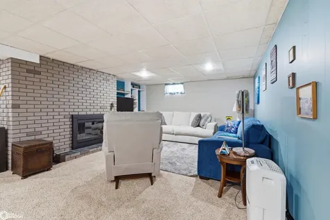 12002 Sylvan Heights Road Burlington IA 52601