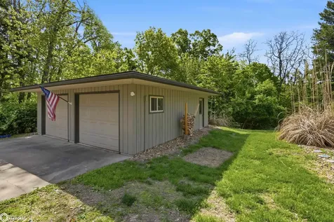 12002 Sylvan Heights Road Burlington IA 52601