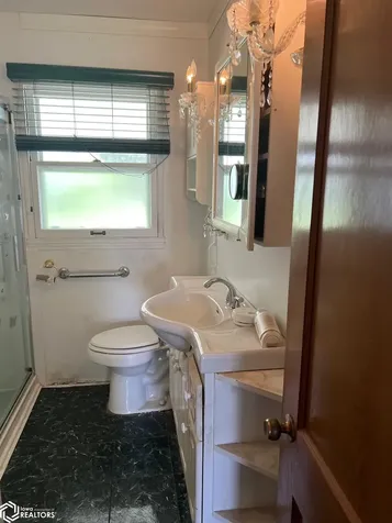 101 Windsor Circle Burlington IA 52601