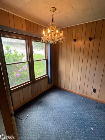 101 Windsor Circle Burlington IA 52601