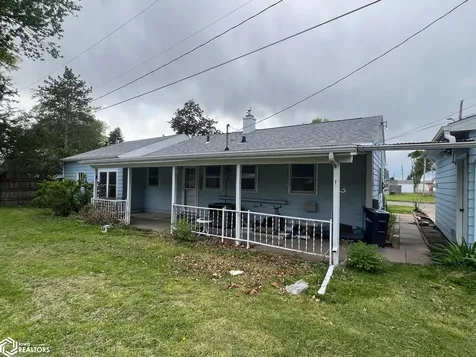 101 Windsor Circle Burlington IA 52601