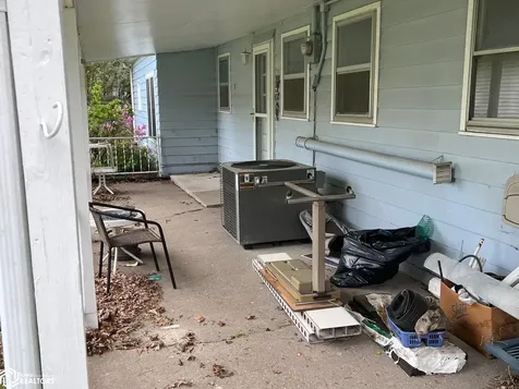 101 Windsor Circle Burlington IA 52601