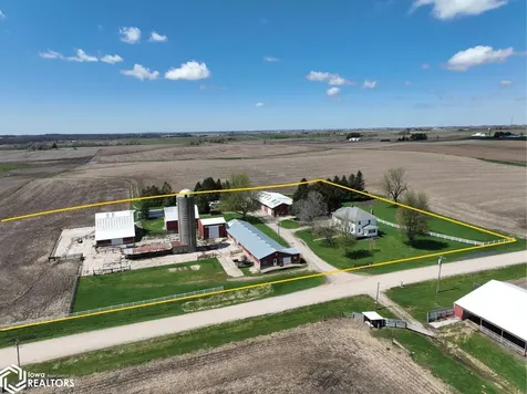 5718 Quality Ridge Coggon IA 52218