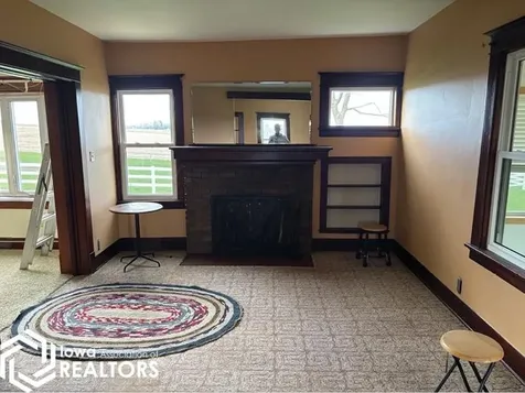 5718 Quality Ridge Coggon IA 52218