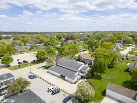 502 S Ohio Avenue Mason City IA 50401