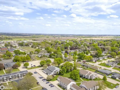 502 S Ohio Avenue Mason City IA 50401