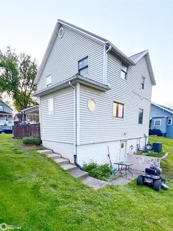 436 N 4th Street Oskaloosa IA 52577