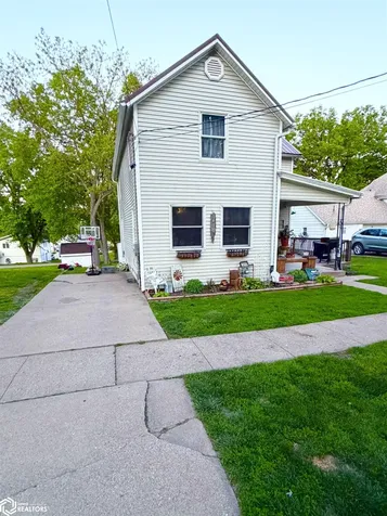 436 N 4th Street Oskaloosa IA 52577