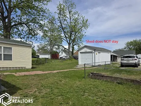 1208 Castle Street Ottumwa IA 52501