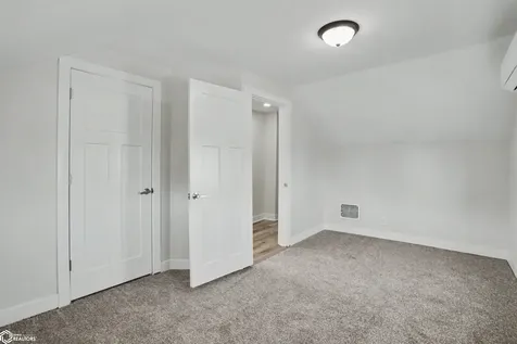 312 W South Street Marshalltown IA 50158