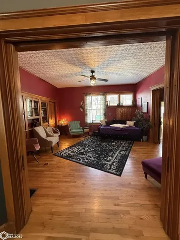 214 S Jefferson Street Sigourney IA 52591