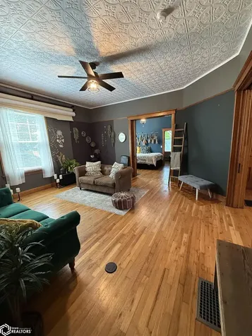 214 S Jefferson Street Sigourney IA 52591