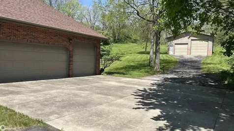 2530 River Road Iowa Falls IA 50126
