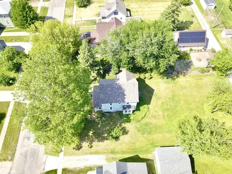 1016 Elm Street Grinnell IA 50112