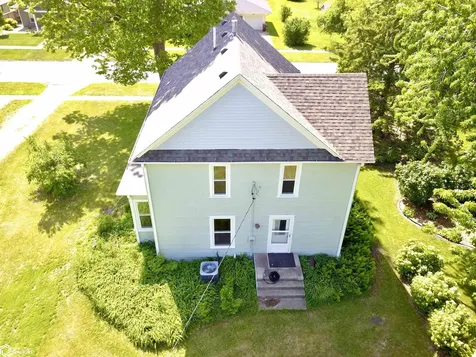 1016 Elm Street Grinnell IA 50112