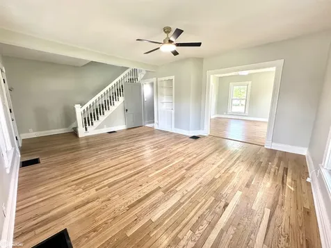1016 Elm Street Grinnell IA 50112