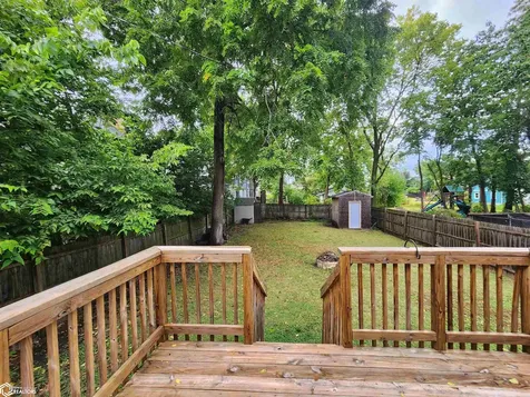 811 8th Avenue Grinnell IA 50112