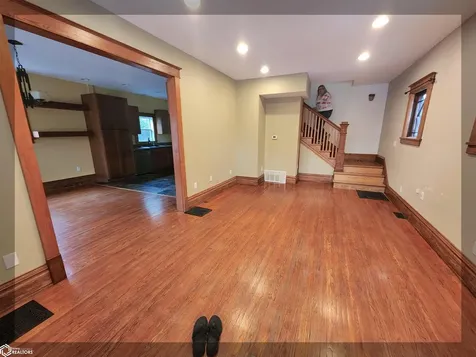 811 8th Avenue Grinnell IA 50112