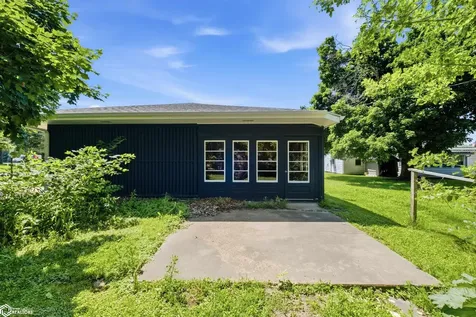 711 12th Avenue Grinnell IA 50112