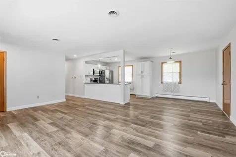 711 12th Avenue Grinnell IA 50112