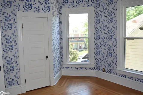 819 Avenue D Fort Madison IA 52627