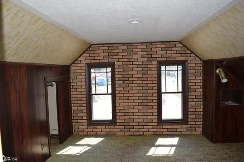 1413 Avenue H Fort Madison IA 52627