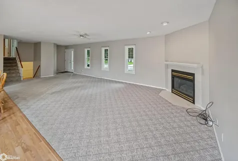 1509 Cantebury Circle Grundy Center IA 50638