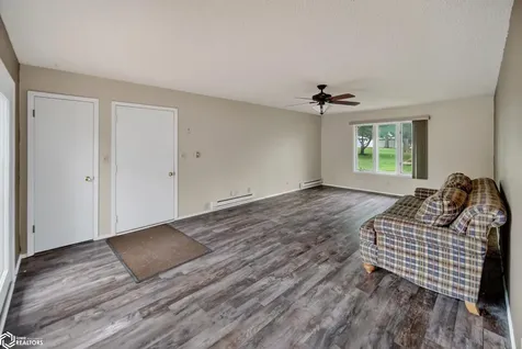 1509 Cantebury Circle Grundy Center IA 50638