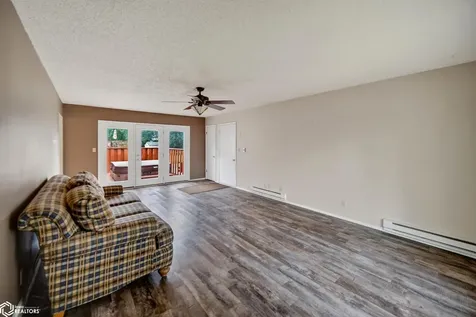1509 Cantebury Circle Grundy Center IA 50638