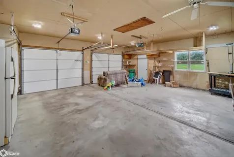 1509 Cantebury Circle Grundy Center IA 50638