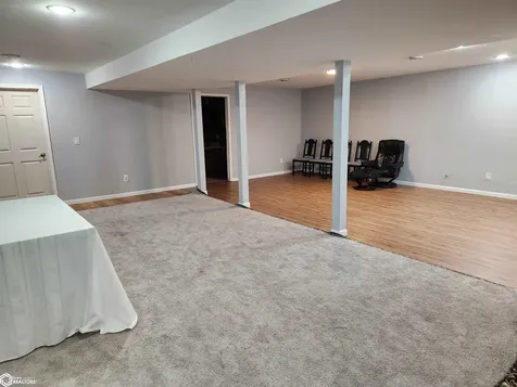 1307 Country Club Drive Tama IA 52339