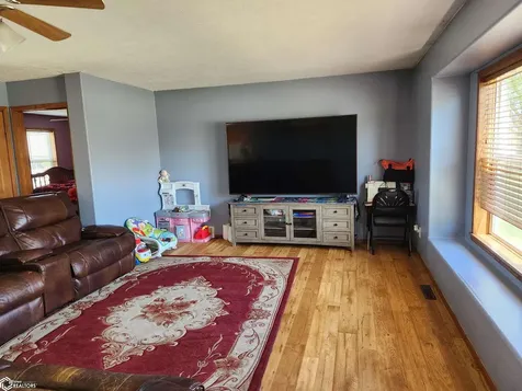 1307 Country Club Drive Tama IA 52339