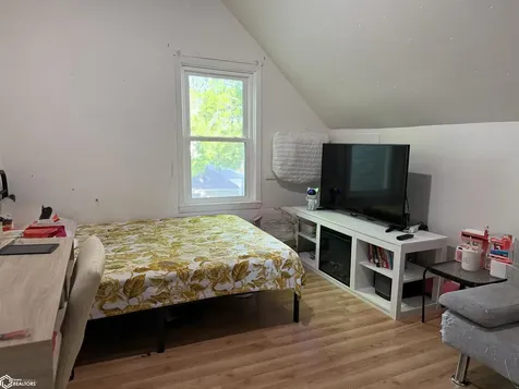 318 Swan Street West Burlington IA 52655