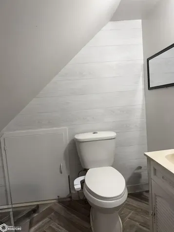 318 Swan Street West Burlington IA 52655