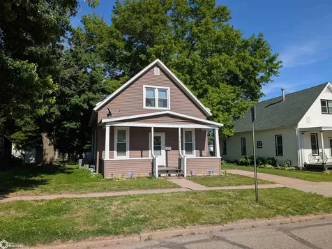 318 Swan Street West Burlington IA 52655