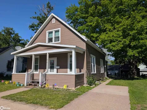 318 Swan Street West Burlington IA 52655