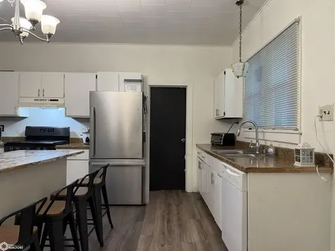 318 Swan Street West Burlington IA 52655