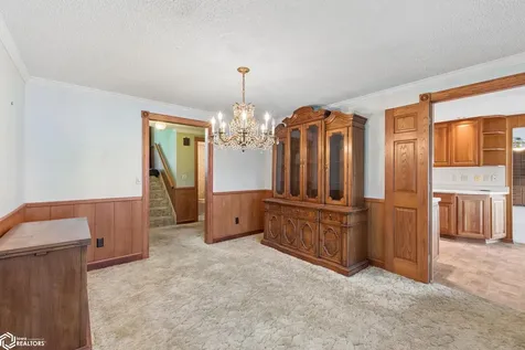 278 Lakeview Drive Mason City IA 50401