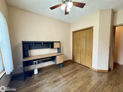 2630 Cliff Road Burlington IA 52601