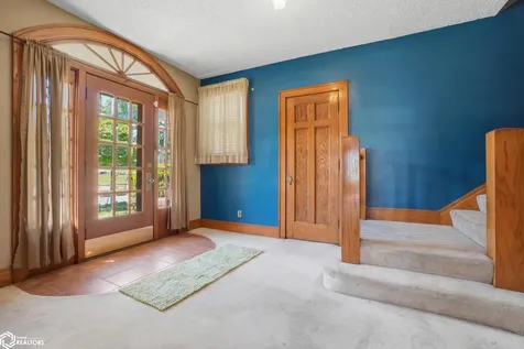 415 S Gunnison Street Burlington IA 52601
