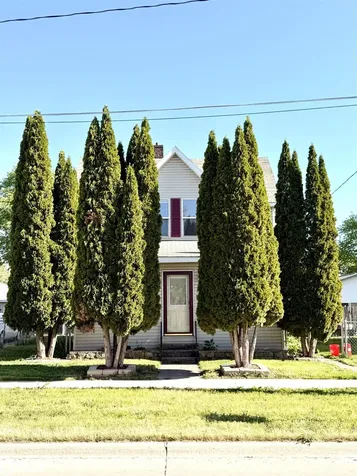 212 12th Street NW Mason City IA 50401