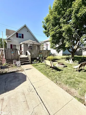 212 12th Street NW Mason City IA 50401