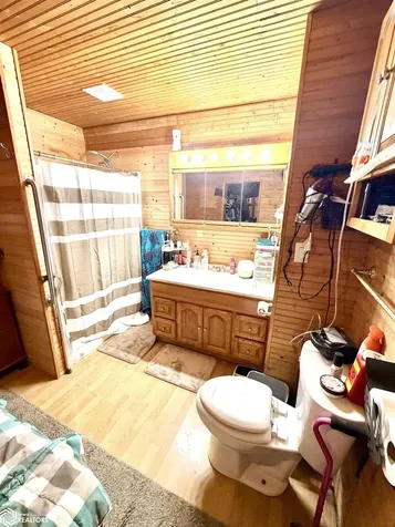 212 12th Street NW Mason City IA 50401